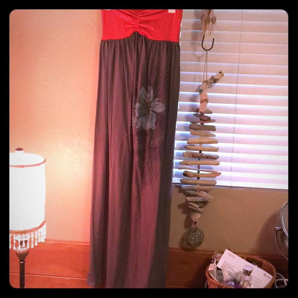 Rewind Hawaiian Flower Strapless Maxi! Size Large